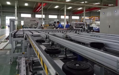 玻璃机械的发展史与现状 从手工到智能的装备革新之路